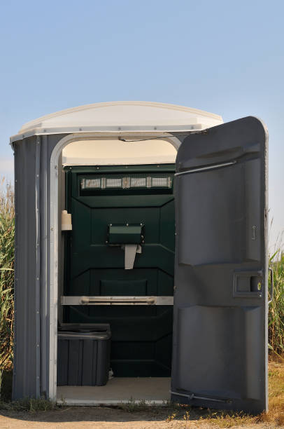 Best Construction site porta potty rental  in Milton, FL